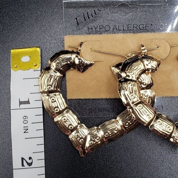 gold Heart shape bamboo Earings - Picture 2 of 3